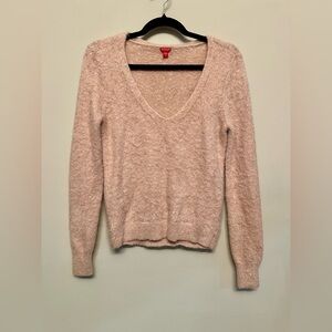 Guess Creamy Pink Fuzzy V-Neck Sweater Soft Knit Small